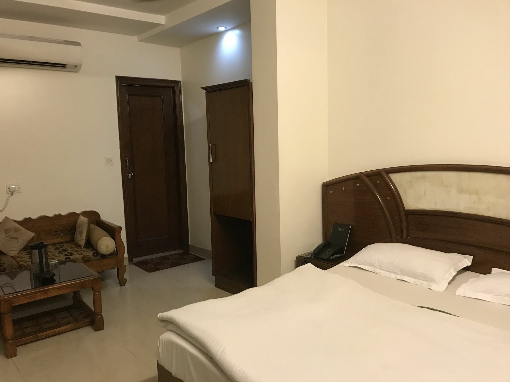 Hotel Sun International New Delhi